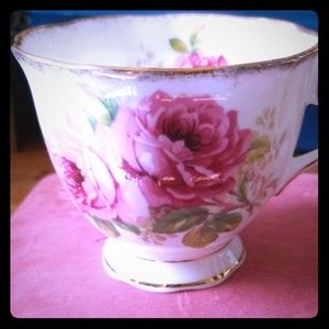 Royal Albert Bone China Teacup and Saucer,  "Ameri